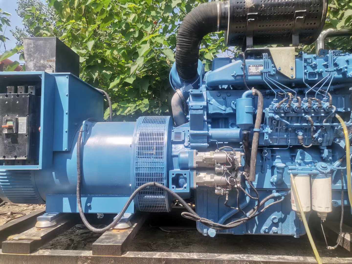 郑州详细说明降低 800kW 柴油发电机输出电流波动的方法